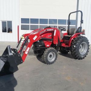 Tracteur 4WD Case IH original assez usagé, grande machine agricole avec nouveau moteur, en stock maintenant prêt pour une livraison rapide - Product Image 1