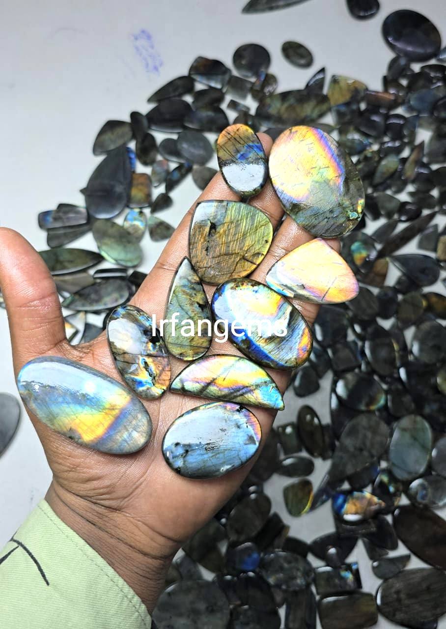 เห็นเป็นรูปภาพ