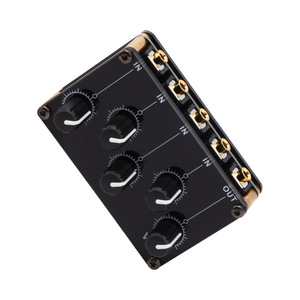 Mini mélangeur 4 canaux mélangeur de ligne stéréo pour l'enregistrement en <span class=keywords><strong>Studio</strong></span> en direct Console de mixage audio analogique passive Portable - Product Image 2