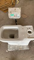 Ensemble de toilette deux pièces de forme carrée de nouvelle conception Approvisionnement direct de l'unité de fabrication Matériau céramique indien