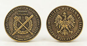 Médaille commémorative de l'anniversaire de la prison de Klodzko |   Pièce de monnaie souvenir en alliage de zinc bronze antique avec emblème de l'aigle du Service pénitentiaire polonais - Product Image 2