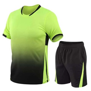 Ropa deportiva de verano para hombre de alta calidad, conjunto de traje doble de manga corta, camisetas de moda, pantalones cortos, deportes de punto bordados informales - Product Image 1