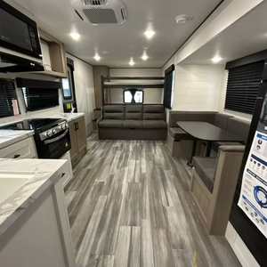 Used 2025 Jayco Jay F-l-i-g-h-t Slx 287BHS camping Truck ready for sale - Product Image 1