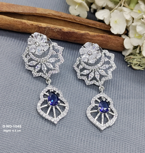 Pendientes radiantes con un diseño elegante para complementar a las mujeres que buscan accesorios únicos y de moda de la India - Product Image 3