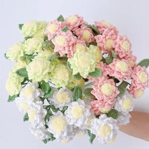 Bouquet éternel de fleurs de gardénia au crochet, arrangement créatif en fil, vente en gros pour mariage et décoration intérieure - Product Image 1