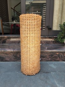 Rollo de Mimbre Natural para Fabricación de Muebles, Puertas de Armarios y Aplicaciones de Decoración de Interiores - Product Image 3
