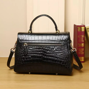 Nouveauté Sac à main de voyage de luxe pour femme en cuir de crocodile véritable léger avec fermeture éclair - Product Image 2
