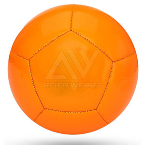 Balón de fútbol Deportivo de alta calidad Balón de fútbol hecho a medida con etiqueta personalizada Balón de fútbol hecho en Pakistán - Product Image 1