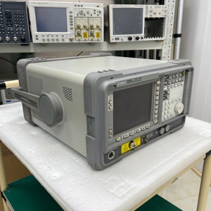 Nouvel analyseur et testeur de bruit Agilent N8975A fabriqué aux États-Unis en silicone avec garantie d'un an - Product Image 3