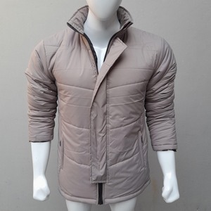 Vente en gros Logo personnalisé Veste bouffante pour hommes en polyester Blouson aviateur imperméable pour hommes pour l'extérieur - Product Image 2