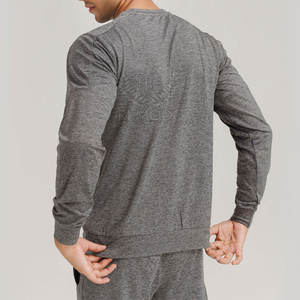 Nouvelle mode de survêtements pour hommes en matériau solide et épais unis Costumes de survêtement pour hommes avec logo personnalisé à vendre en ligne - Product Image 6