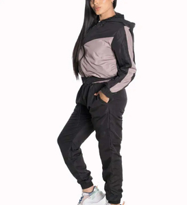 Ensemble de survêtement d'hiver pour femme, coupe-vent, léger, respirant, imperméable, personnalisé, OEM, de haute qualité, avec fermeture éclair, imprimé, pour l'extérieur - Product Image 3