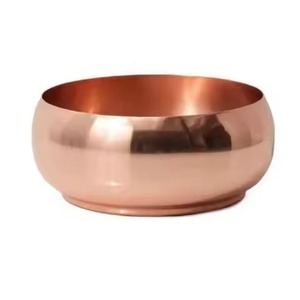 Tazón para Servir Alimentos de Cobre Pulido con Diseño Martillado - Product Image 5