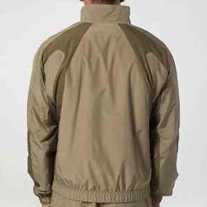 Vêtements de sport pour hommes personnalisés VarsityJacket imperméable Manteaux en nylon pour hommes Veste coupe-vent personnalisée surdimensionnée pour hommes pour l'extérieur - Product Image 2