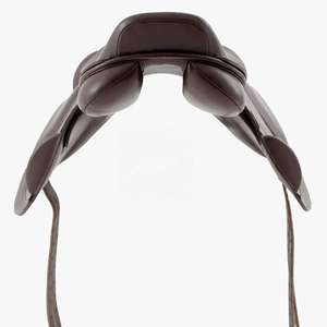 Selle d'obstacle anglaise de haute qualité avec siège équilibré, support stable, équipement d'équitation fiable et durable - Product Image 2
