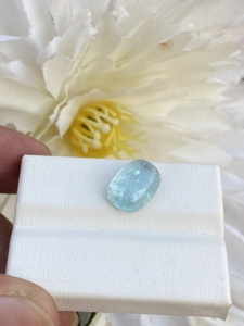 พลอยคาโบชองทรงเบาะพลอยสีฟ้าจากธรรมชาติมีความมันวาวแบบหลวมสำหรับทำเครื่องประดับ4.46กะรัต - Product Image 2