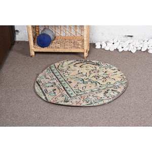 Tapis Vintage en Laine Classique Turque 2.4X2.4 pieds Design Patchwork Beige et Vert avec Support en Latex - Product Image 1