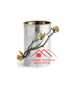Florero de metal con acabado plateado hecho a mano de gran venta 2025 a precio mayorista - Product Image 5