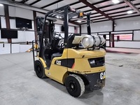 Chariot élévateur utilisé 2017 CATERPILLAR GP25N chariot élévateur utilisé Forkllft pour la livraison rapide dans le monde entier chariot élévateur de manutention