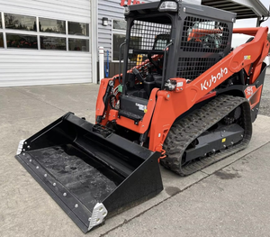 El mejor!! Excavadora de cadenas robusta usada con capacidad de 3000 kg, cuchilla niveladora frontal y controles de precisión para preparación de sitios - Product Image 3