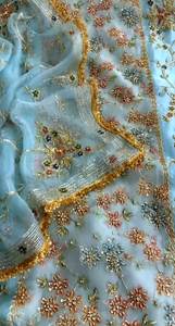 Costumes traditionnels indiens brodés à la main non cousus de créateur moderne pour femmes beaux costumes coûteux pour - Product Image 2