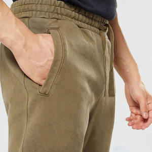 Pantalon de jogging léger pour homme, conçu pour l'entraînement sportif, le jogging et le style de vie décontracté - Product Image 5