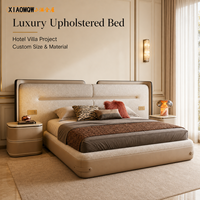 Base de Cama de Lujo Moderna Ajustable de Perfil Bajo con Tapicería de Cuero, Cabecero de Panel Suave y Tomas de Corriente para Proyectos de Dormitorios de Hotel