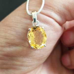 Collier avec pendentif en citrine, pierre précieuse ovale, argent sterling 925, pierre de naissance de novembre, bijoux élégants, cadeau pour femmes - Product Image 1