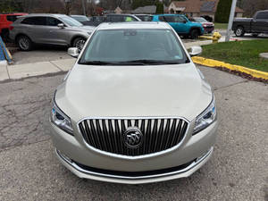 Buick LaCrosse 2015 Usado al por Mayor, Sedán de Cuero de 4 Puertas, Volante a la Izquierda, Bluetooth, Asiento del Conductor Eléctrico, Control de Clima - Product Image 3