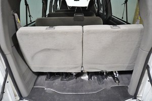 Ch-ev-ro-let Ex-pre-ss LS 3500 Extended 2019 - Fourgonnette 15 places à transmission automatique - Product Image 3