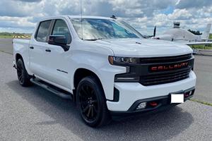 SUPER PROPRE 2021 CH-EV-RO-LET SILVE-RA-DO 1500 RST CALLAWAY SC602 4X4 PRÊT À ÊTRE EXPÉDIÉ - Product Image 2