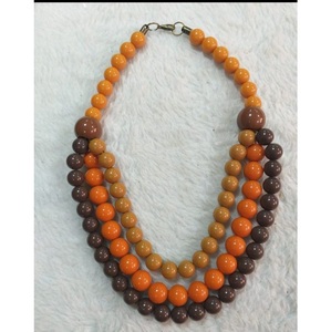 Collar Minimalista de Resina, Joyería Moderna con Colgante, Artesanía de Resina al por Mayor - Product Image 1