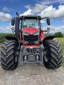 Tractor Agrícola Massey Ferguson 7718S 2018 de 70HP con Motor, Caja de Cambios y Bomba en Venta - Product Image 4