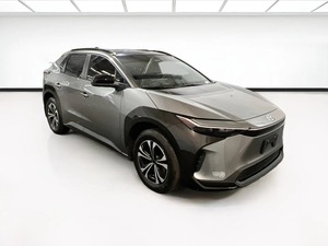 SUV BZ4X XLE 2023 d'occasion, conduite à gauche/droite, à vendre, prêt à être expédié - Product Image 3