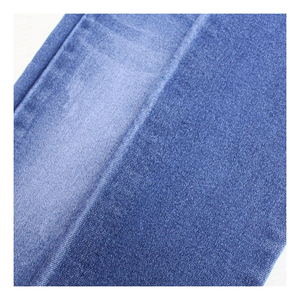 Short en jean personnalisé avec logo gaufré 3D bord coupé Short en jean vintage de haute qualité avec peinture lourde lavage rétro - Product Image 5