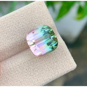 Tourmaline naturelle bicolore 10,20 CT, excellente taille coussin, clarté loupe, provenant d'Afghanistan, 11x10,92x9,50mm - Product Image 1