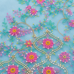Tissu en dentelle perlée nigériane classique et élégante, motif floral brodé à la machine, polyester/coton, antistatique - Product Image 4