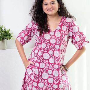 Fait à la main indien coton imprimé fleuri robe courte femme élégante robe de soirée personnalisé cadeau de mariée pour elle en vente - Product Image 4
