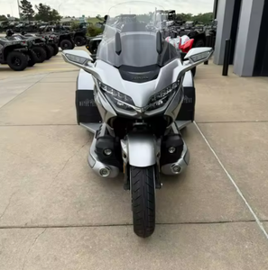 มอเตอร์ไซค์ทัวร์ริ่งรุ่นใหม่ล่าสุด Gold Wing Tour DCT ปี 2025-2026 เครื่องยนต์ 1833 ซีซี 4 จังหวะ - Product Image 6