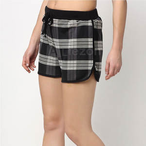 Pantalones cortos de mujer lisos con estilo de alta calidad Precio al por mayor Pantalones cortos de mujer de color sólido de nuevo diseño - Product Image 5