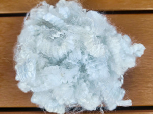 6Dx32mm HD Hollow Non-conjugated Non-siliconized Polyester <b>Fiber</b> for Spinning & Filling Material Made in Vietnam - Product Image 2