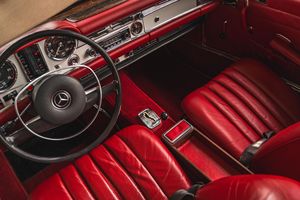 Gran Oferta: Mercedes-Benz 280 SL Usado de 1969 - Product Image 2