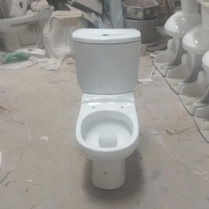 Inodoro montado en el suelo con estructura de dos piezas Aqua para armario de agua de cerámica blanca del mercado francés con opciones de trampa P y trampa S - Product Image 1