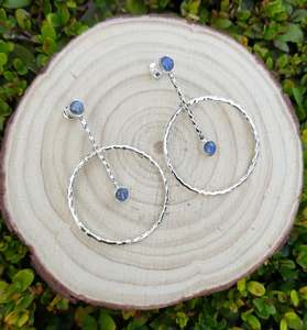 Boucles d'oreilles pendantes bohèmes en argent sterling 925 faites à la main avec labradorite naturelle de 5 mm, bijoux de naissance pour femmes, cadeaux de fête - Product Image 1