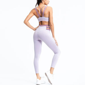 Conjunto de yoga con correa elástica sexy para mujer, sujetador y mallas hechos a medida con material de alta calidad, conjunto de ropa de yoga transpirable cómodo - Product Image 2