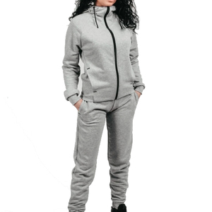 ชุดวอร์มผู้หญิงดีไซน์ใหม่สำหรับฤดูหนาว ไซส์พลัส สไตล์สตรีทแวร์ รับสกรีนโลโก้และแฟชั่น - Product Image 4