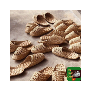 Wholesale Seagrass <b>Slipper</b> Multiple Styles Available Handmade Natural Seagrass <b>Slipper</b> for Indoor Outdoor Large Factory Supply - Product Image 3