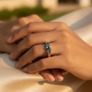 Anillo de Plata de Ley 925 Chapado en Oro Rosa y Rodio con Piedras Preciosas Azules para Mujer - Product Image 3