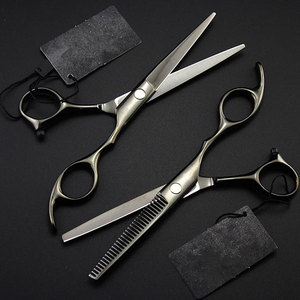 Tijeras de corte de pelo de acero inoxidable con logotipo personalizado profesional, tijeras de peluquero de salón de pulido opaco con OEM - Product Image 4