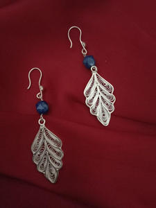 Boucles d'oreilles clous indiennes en filigrane d'argent haut de gamme, les plus vendues, avec pendentifs perlés en forme de feuille, design moderne, fournisseur direct - Product Image 2